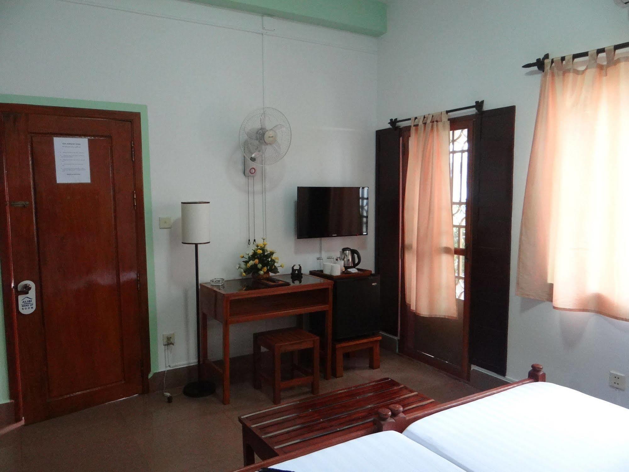 Alibi Guesthouse พนมเปญ ภายนอก รูปภาพ