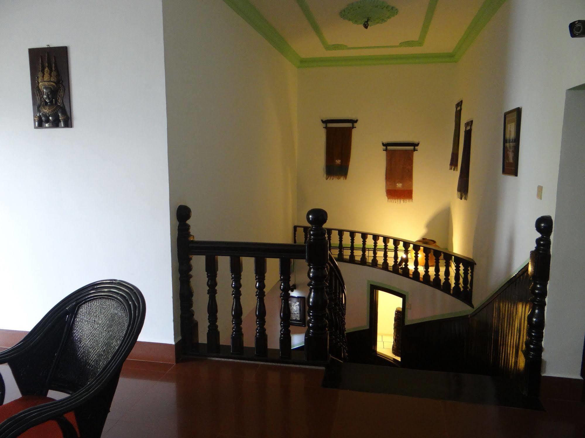 Alibi Guesthouse พนมเปญ ภายนอก รูปภาพ